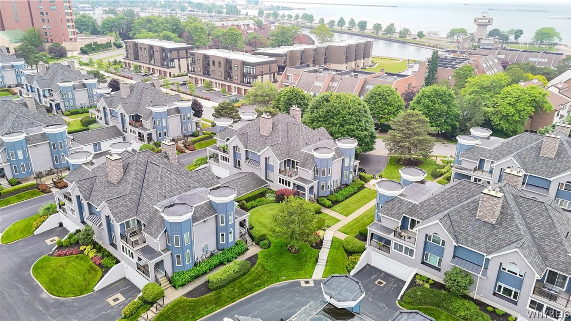 Property at 275 Lakefront Boulevard, Buffalo, NY 14202 43