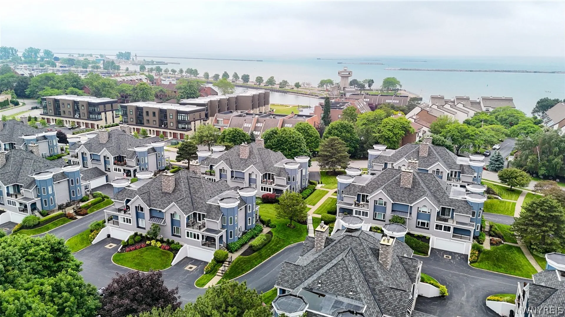 Property at 275 Lakefront Boulevard, Buffalo, NY 14202 44