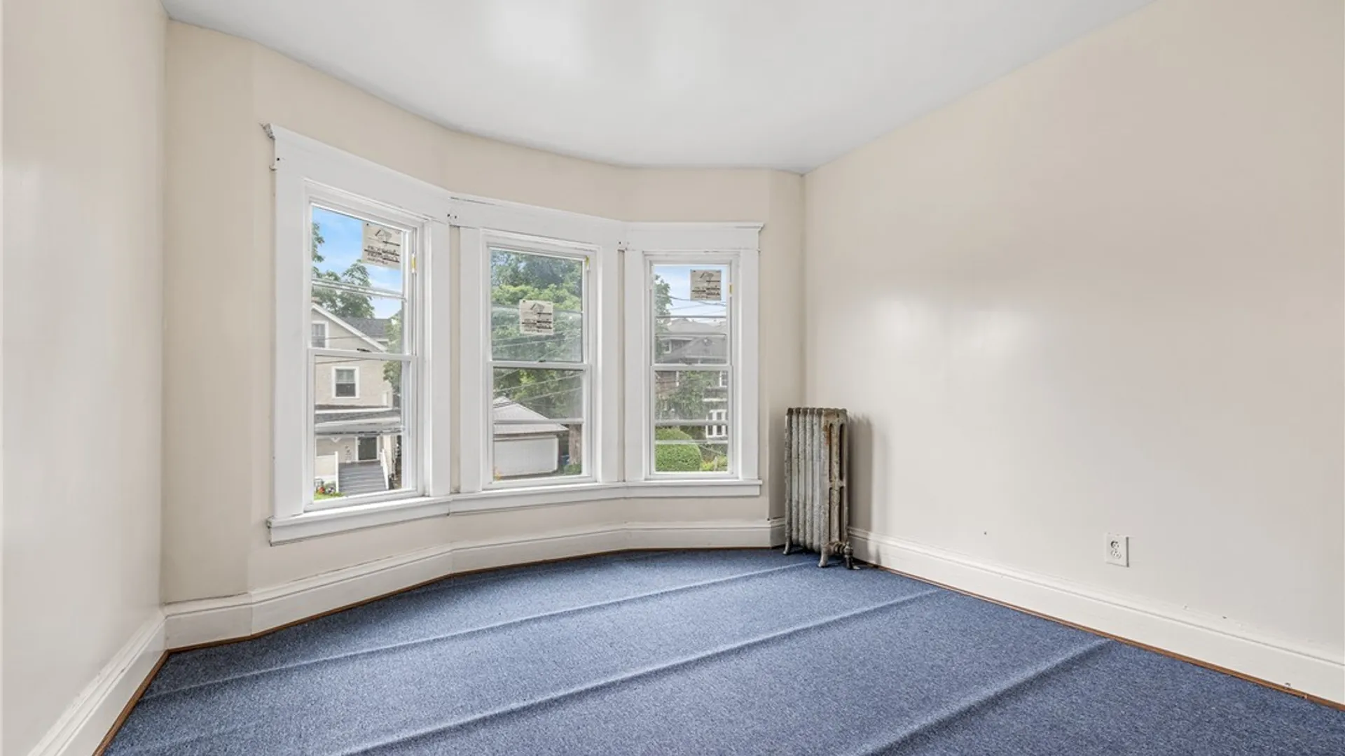 Property at 77 Paul Place, Buffalo, NY 14210 10
