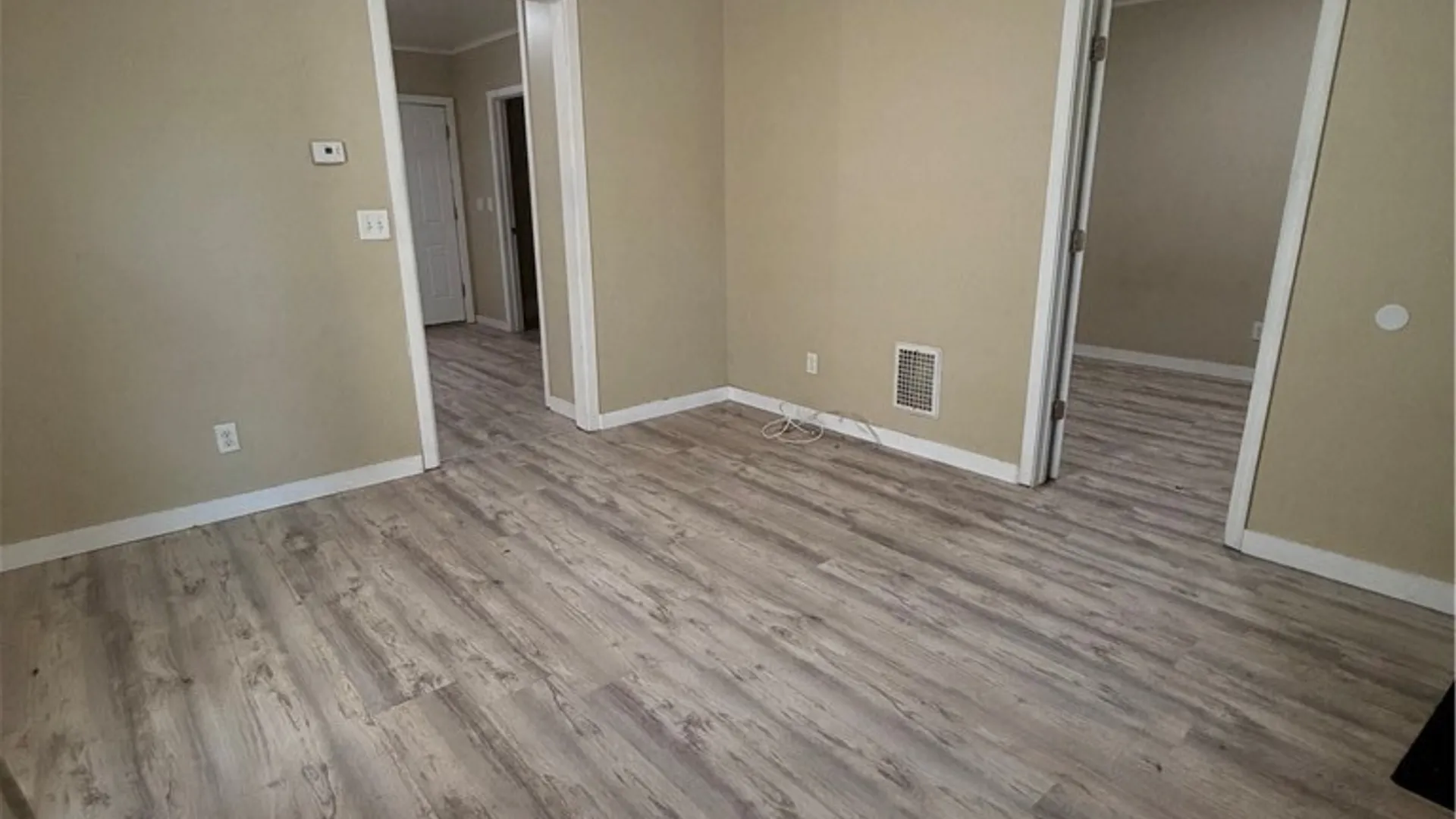 Property at 1533 La Salle Avenue, Niagara Falls, NY 14301 3