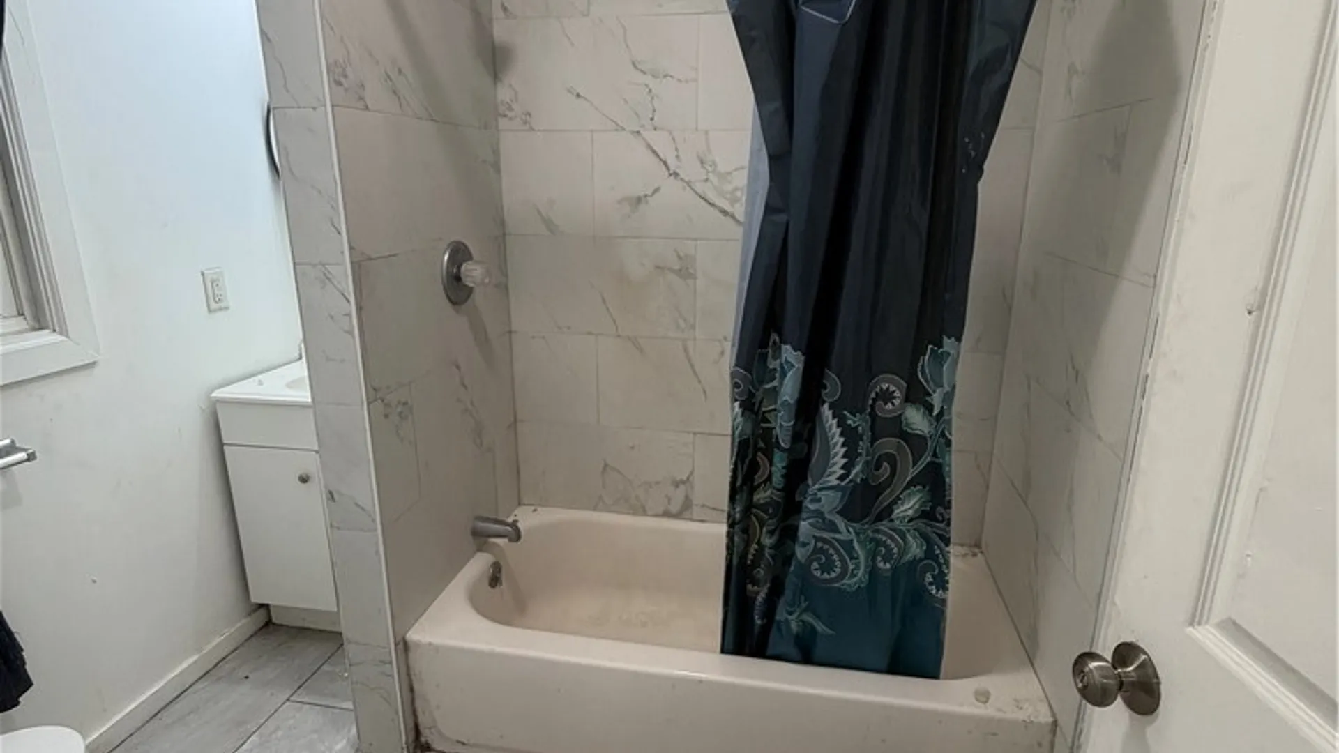 Property at 1533 La Salle Avenue, Niagara Falls, NY 14301 12