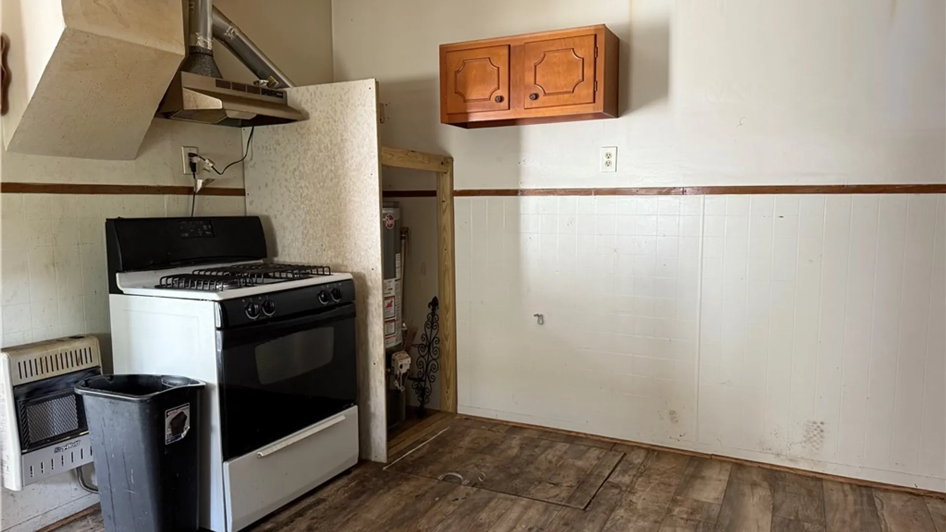 Property at 31 Woltz Avenue, Buffalo, NY 14212 12