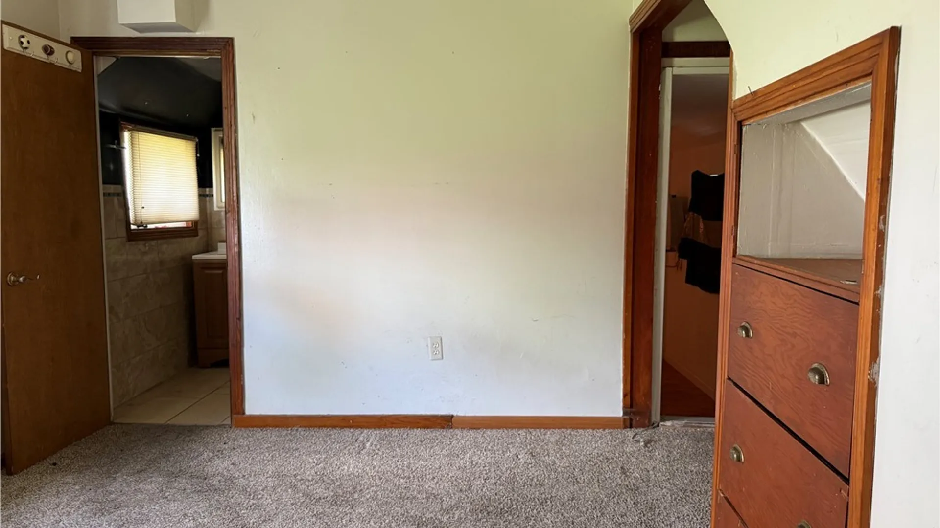 Property at 31 Woltz Avenue, Buffalo, NY 14212 13