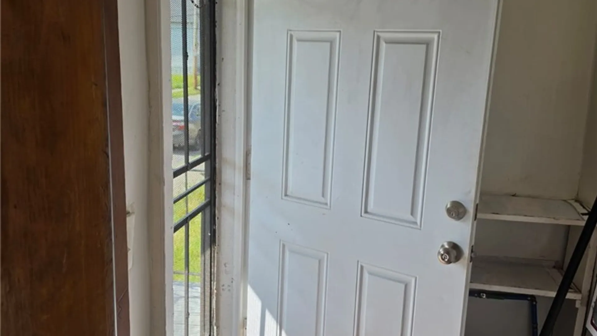 Property at 27 Sweet Avenue, Buffalo, NY 14212 5