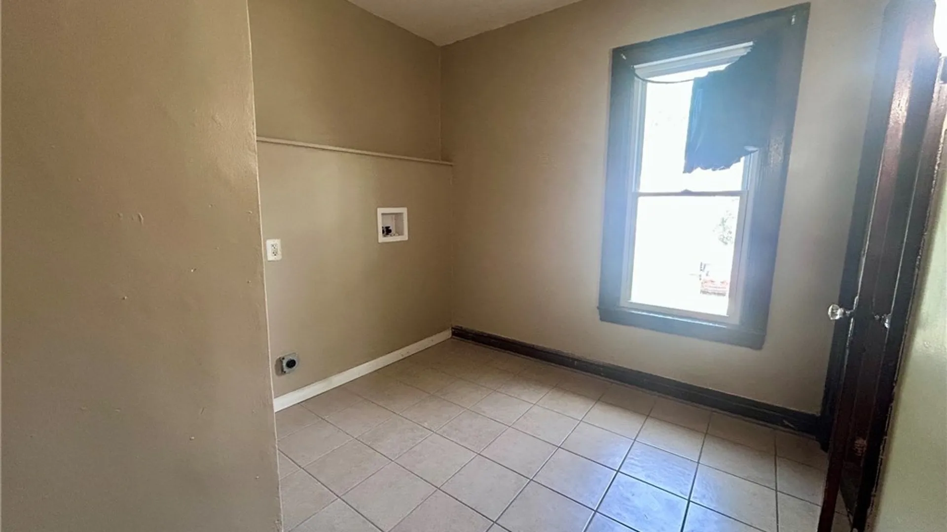 Property at 151 Amber Street, Buffalo, NY 14220 8