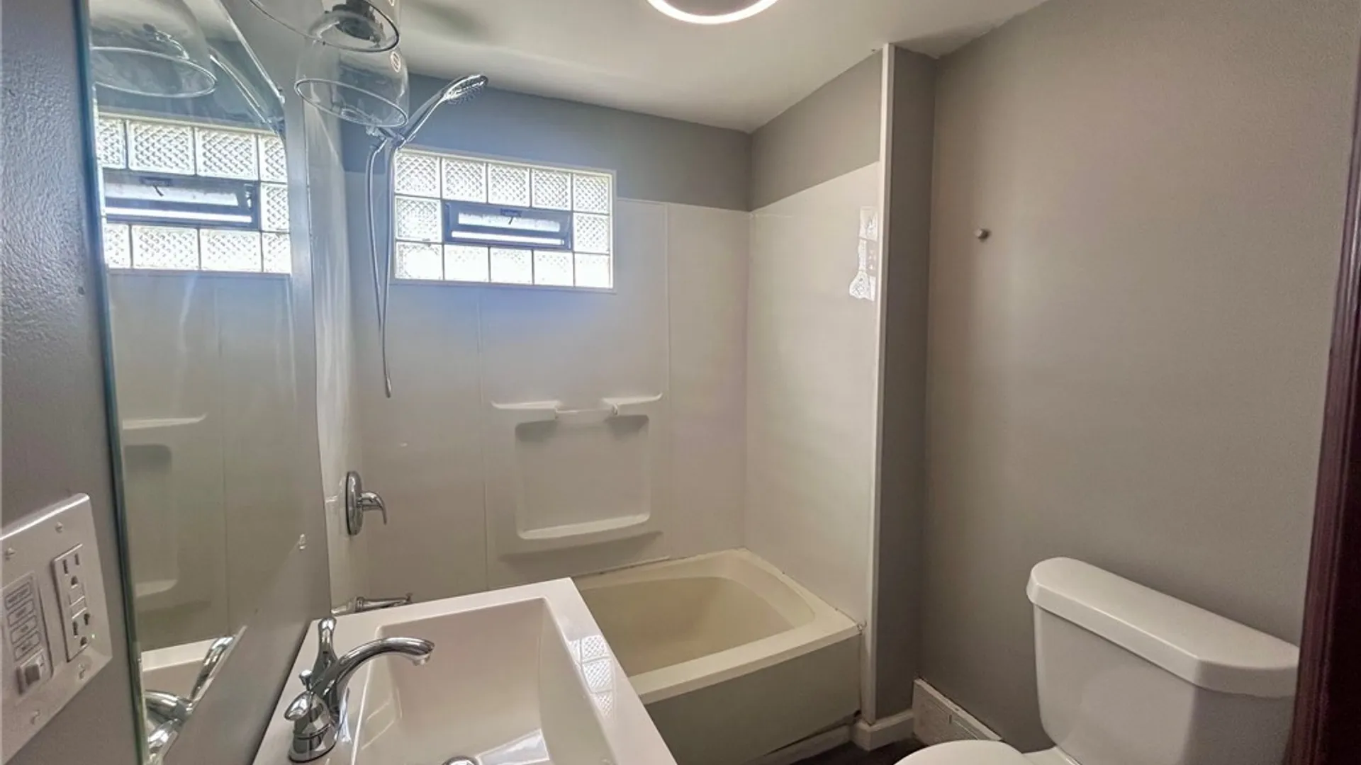 Property at 151 Amber Street, Buffalo, NY 14220 10