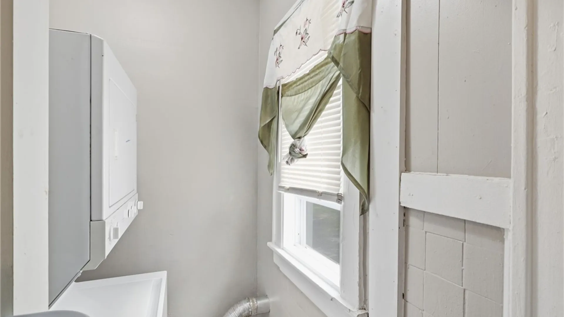 Property at 616-620 Thurston Road, Rochester, NY 14619 32