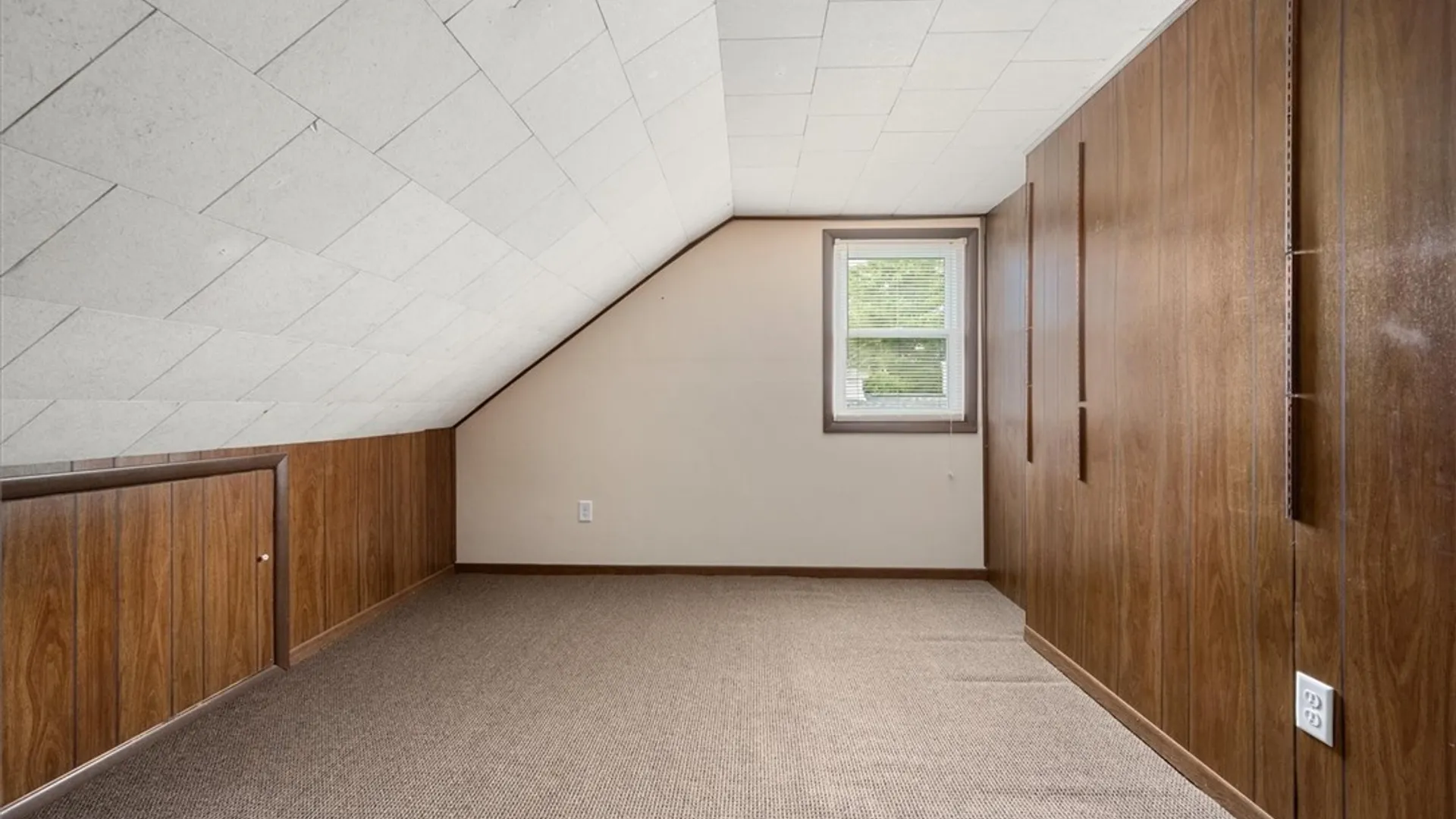 Property at 131 Sanford Avenue, Kirkland, NY 13323 32