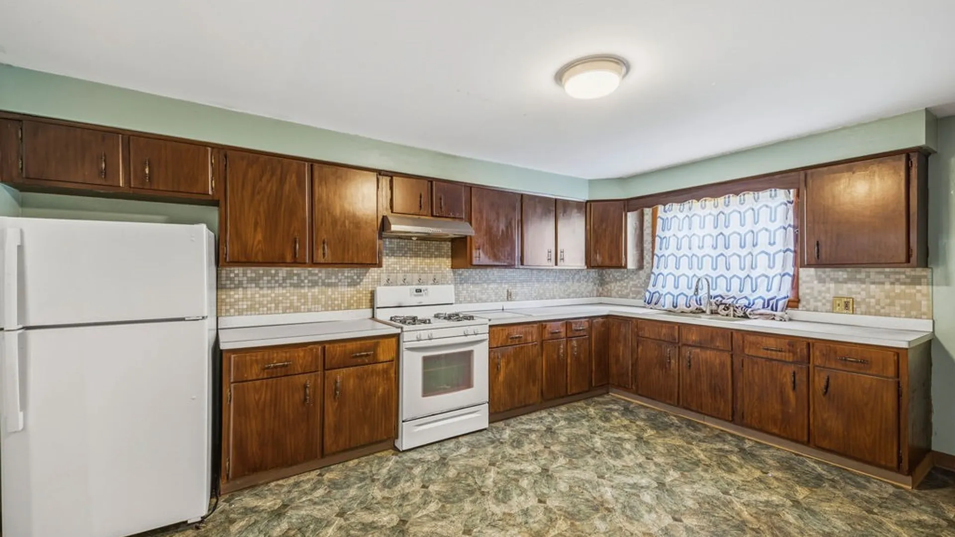 Property at 349 Walden Avenue, Buffalo, NY 14211 14