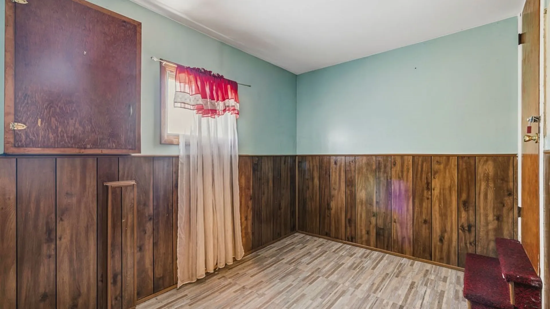 Property at 349 Walden Avenue, Buffalo, NY 14211 18