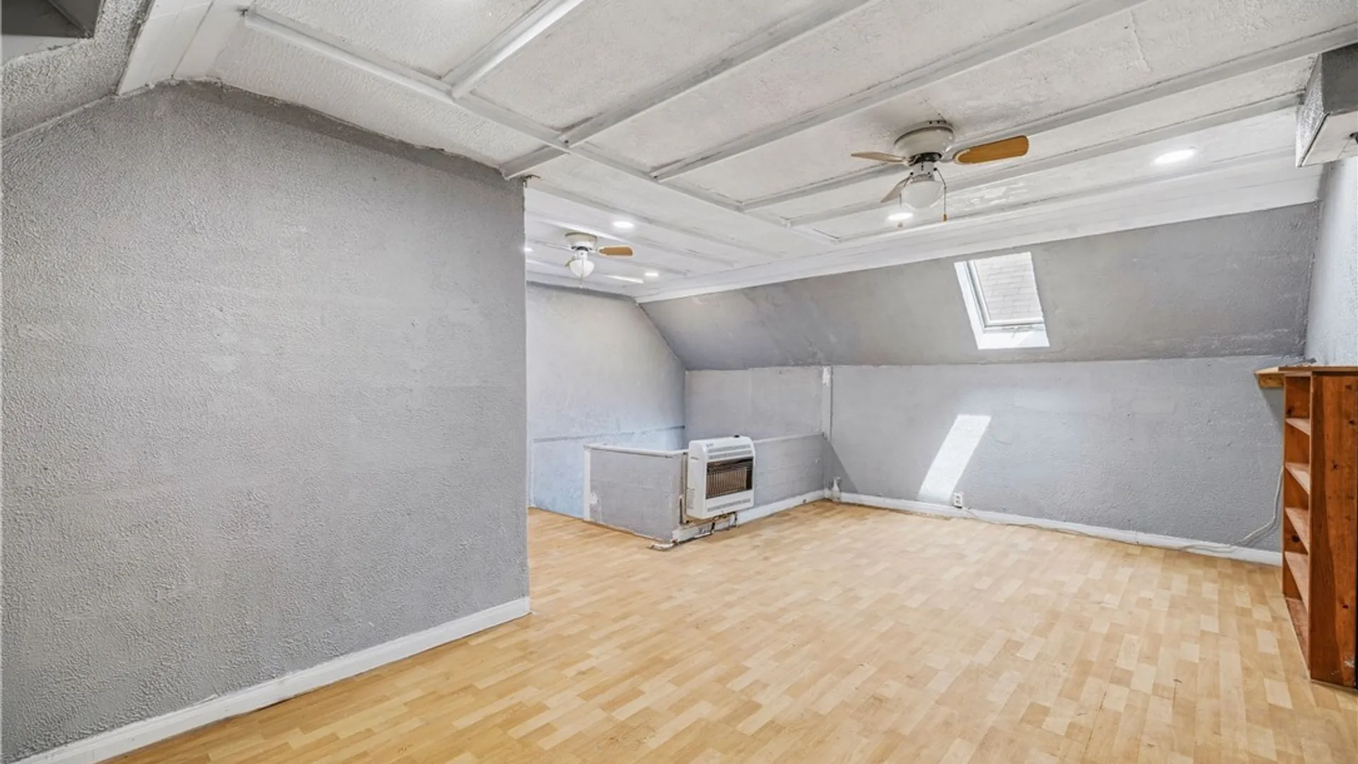 Property at 22 Frankfort Avenue, Buffalo, NY 14211 23