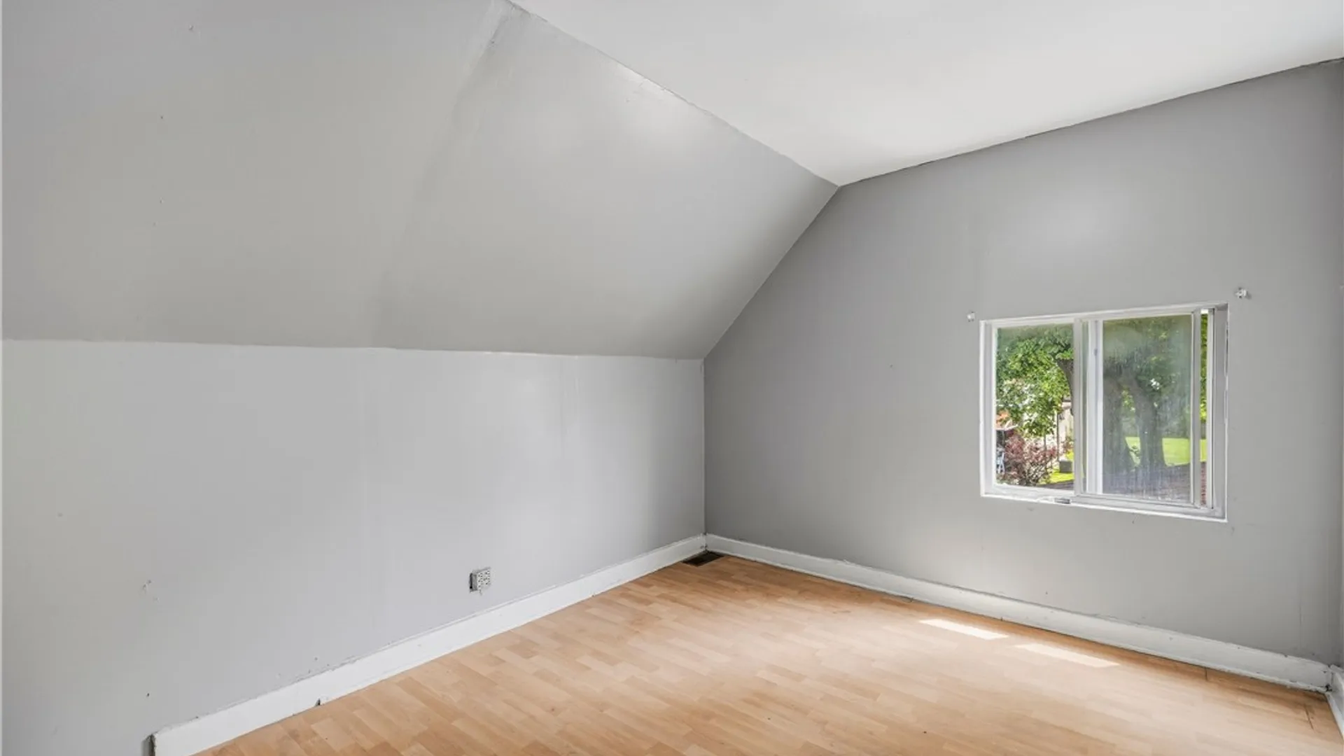 Property at 22 Frankfort Avenue, Buffalo, NY 14211 26