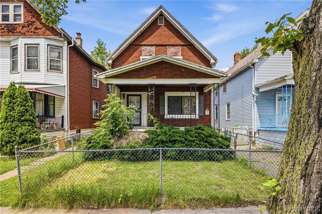 Property at 22 Frankfort Avenue, Buffalo, NY 14211