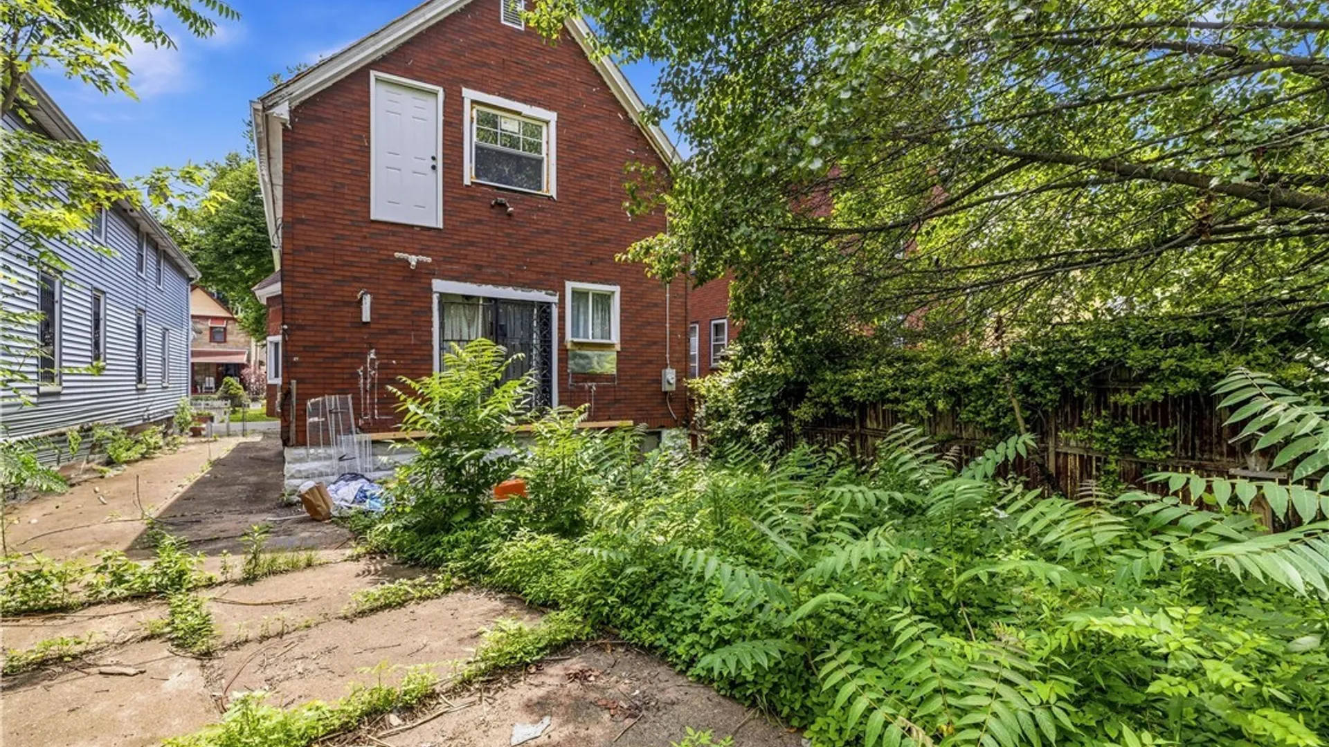 Property at 22 Frankfort Avenue, Buffalo, NY 14211 5