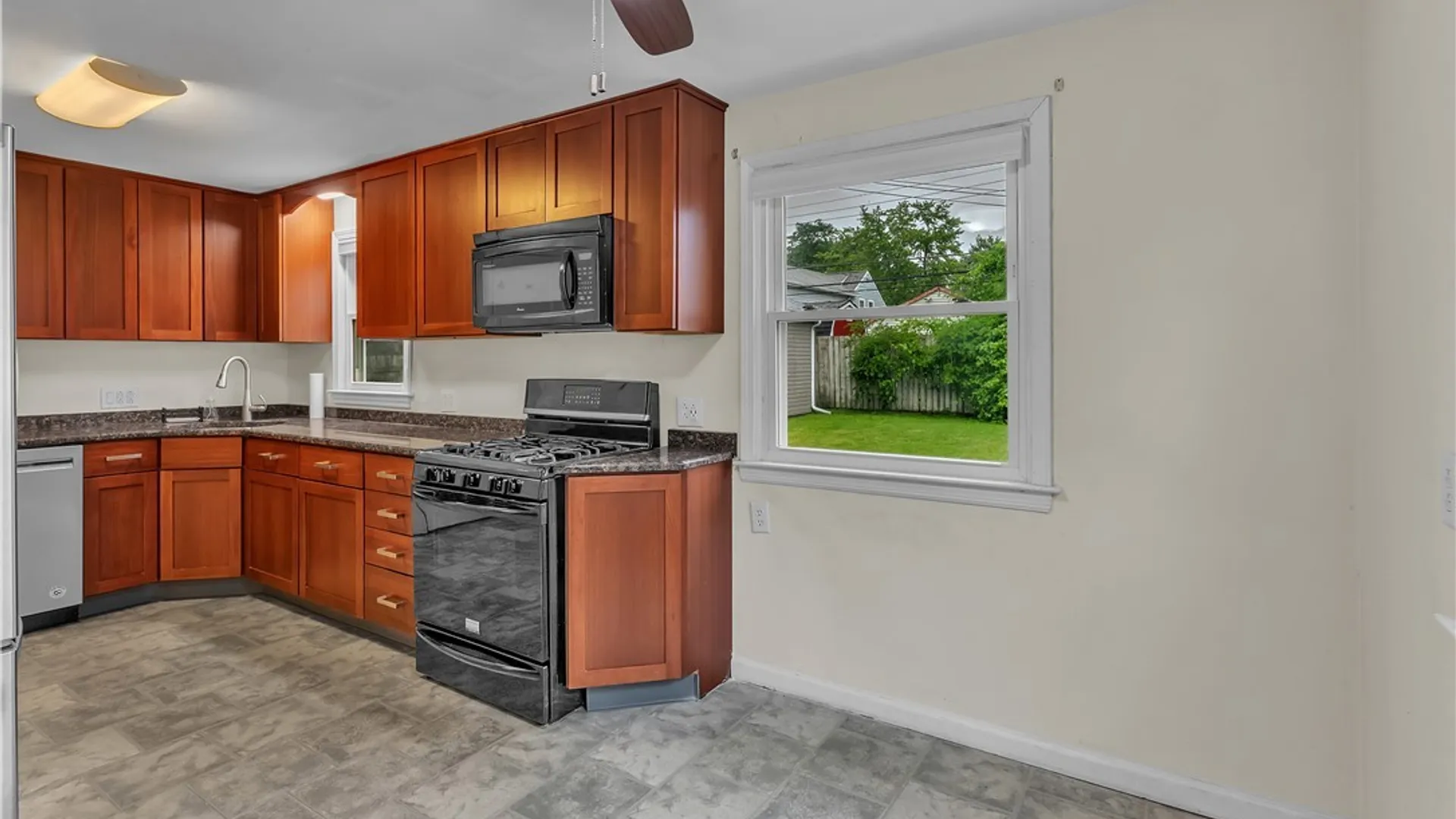 Property at 229 Dalton Drive, Tonawanda, NY 14223 14