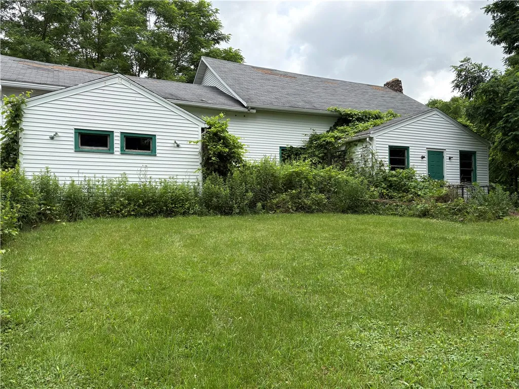 Property at 2015-2042-2048 Strong Road, West Bloomfield, NY 14564