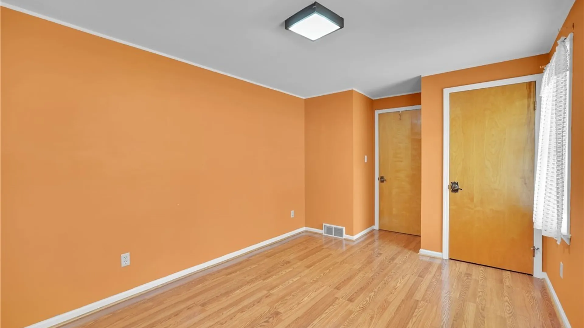 Property at 6475 Ludon Drive, Boston, NY 14075 16