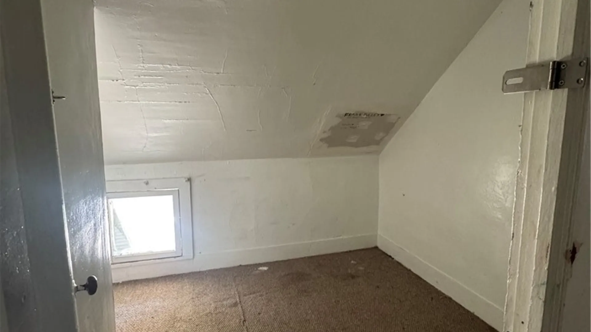 Property at 765 Flower City Park, Rochester, NY 14615 7