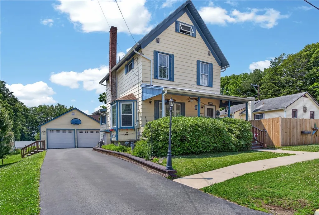Property at 30 Reynolds Street, Oneonta, NY 13820