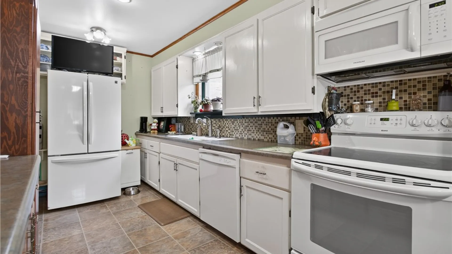 Property at 30 Reynolds Street, Oneonta, NY 13820 6