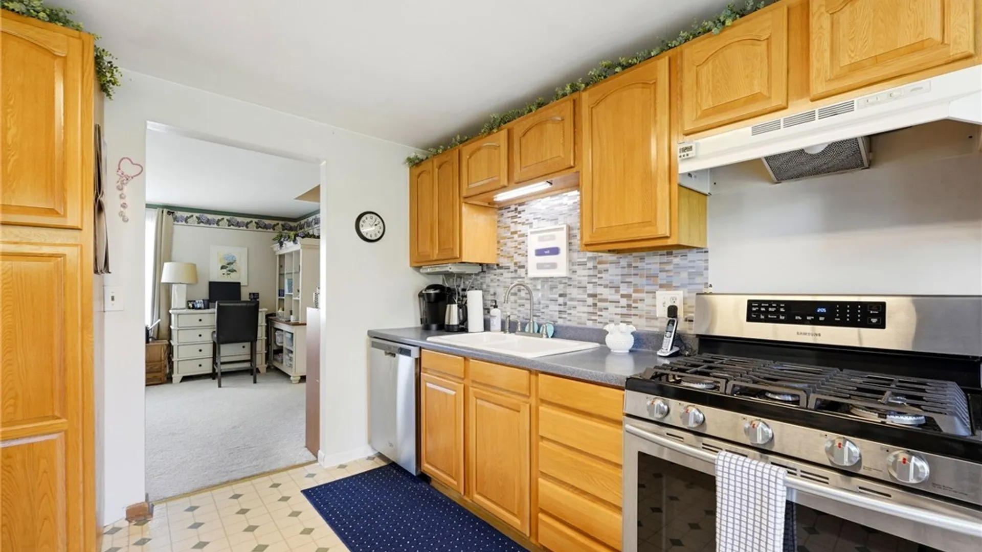 Property at 4091 Millersport Highway, Amherst, NY 14228 10
