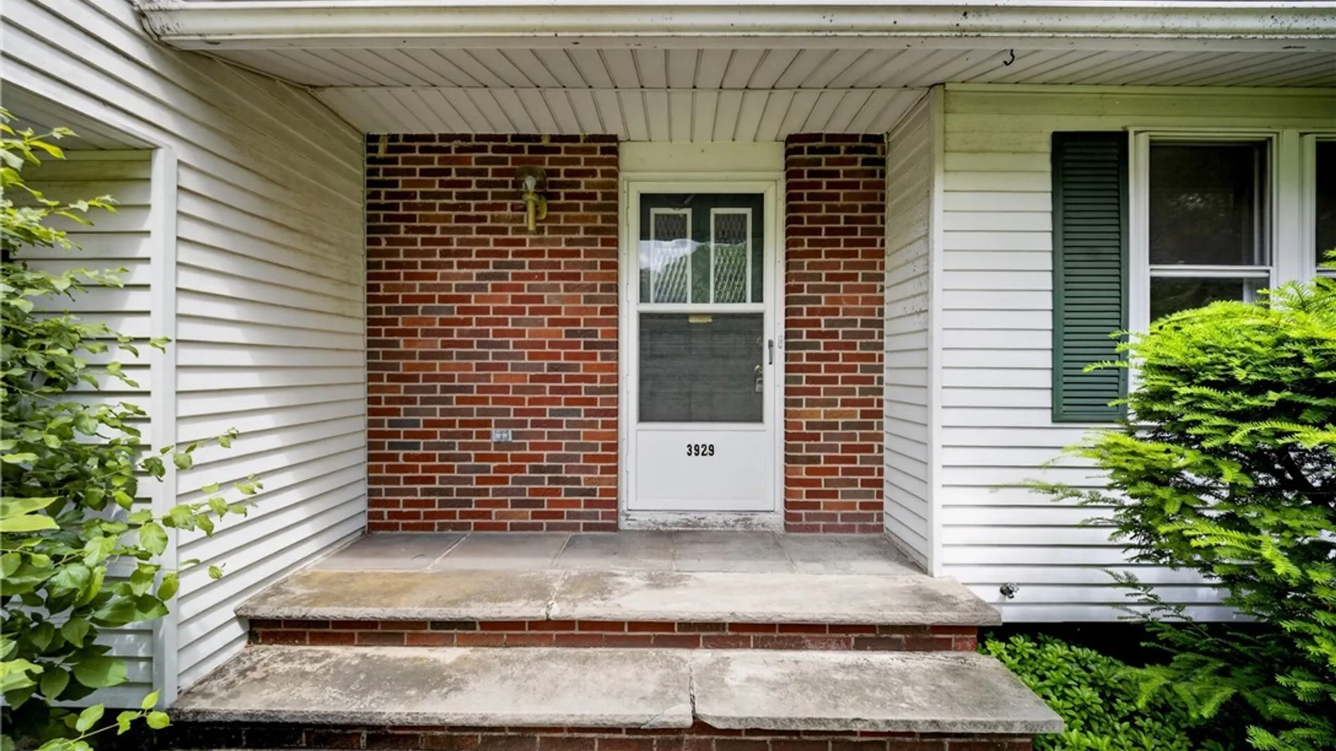 Property at 3929 Derby Dr, Onondaga, NY 13215 7