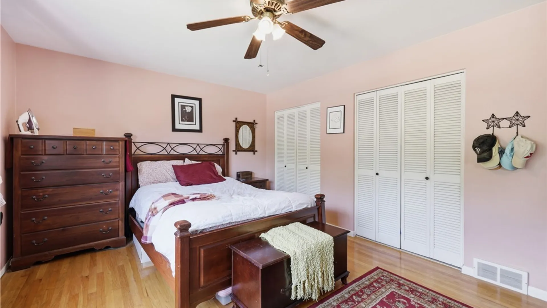 Property at 6 Chestnut Hill Lane, Amherst, NY 14221 23