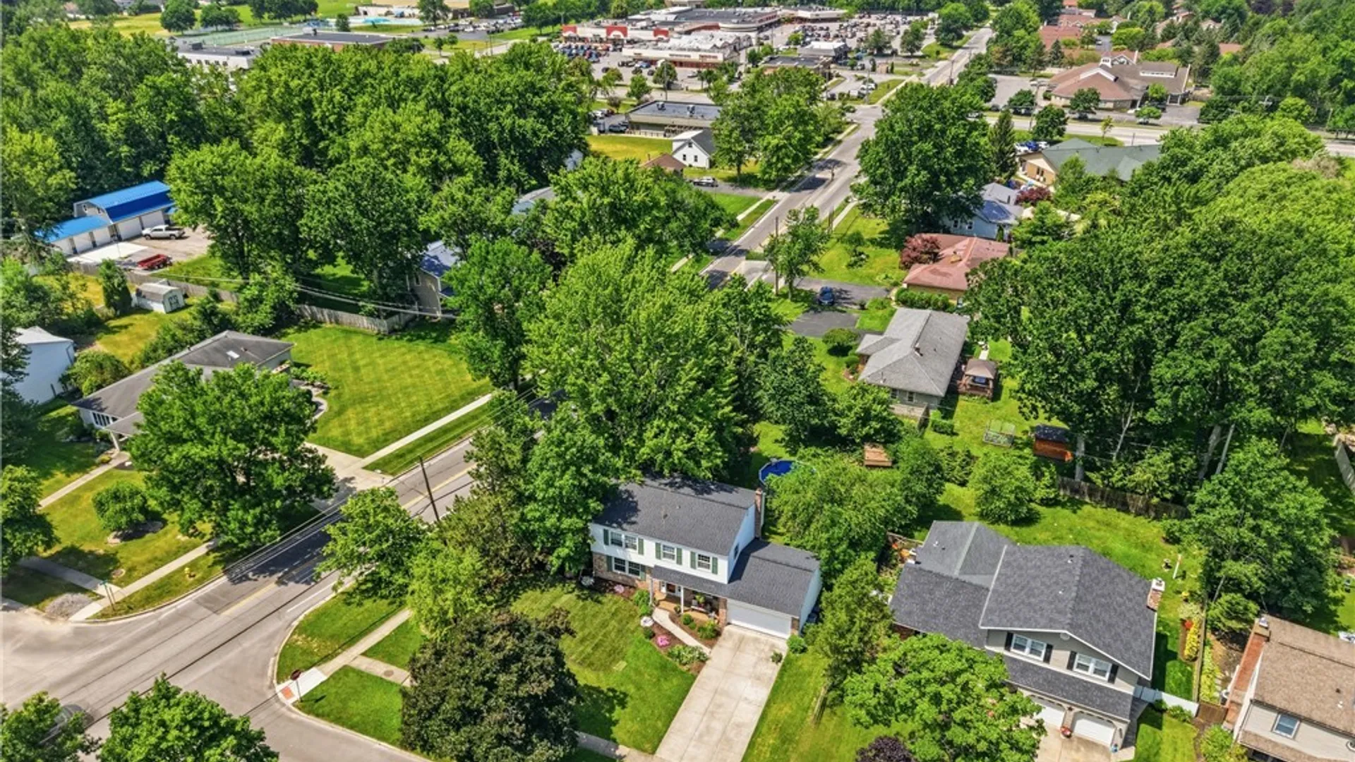 Property at 6 Chestnut Hill Lane, Amherst, NY 14221 43