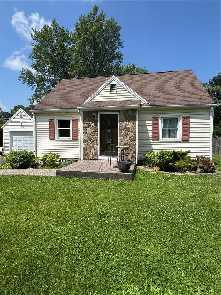 Property at 3 Springbrook Drive, Chili, NY 14514