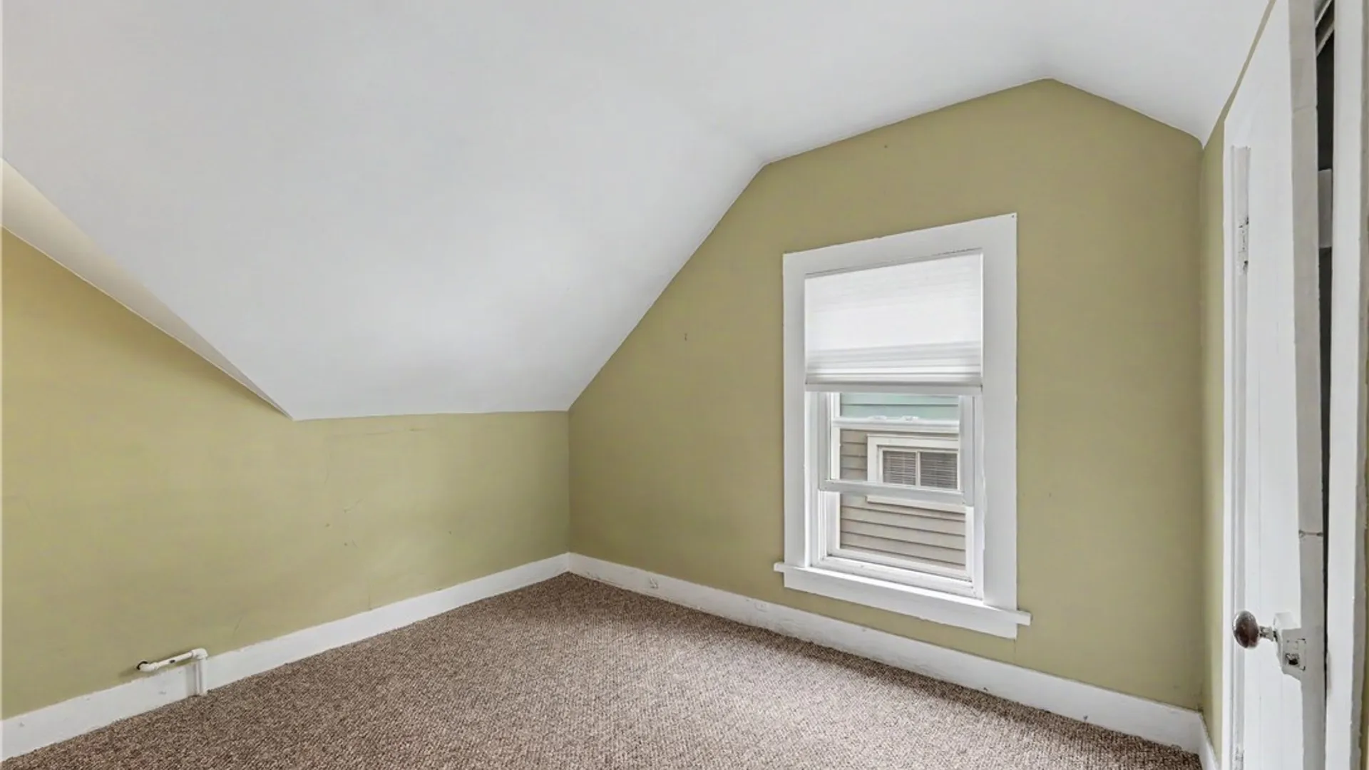 Property at 36 Temple Place, Aurora, NY 14052 12
