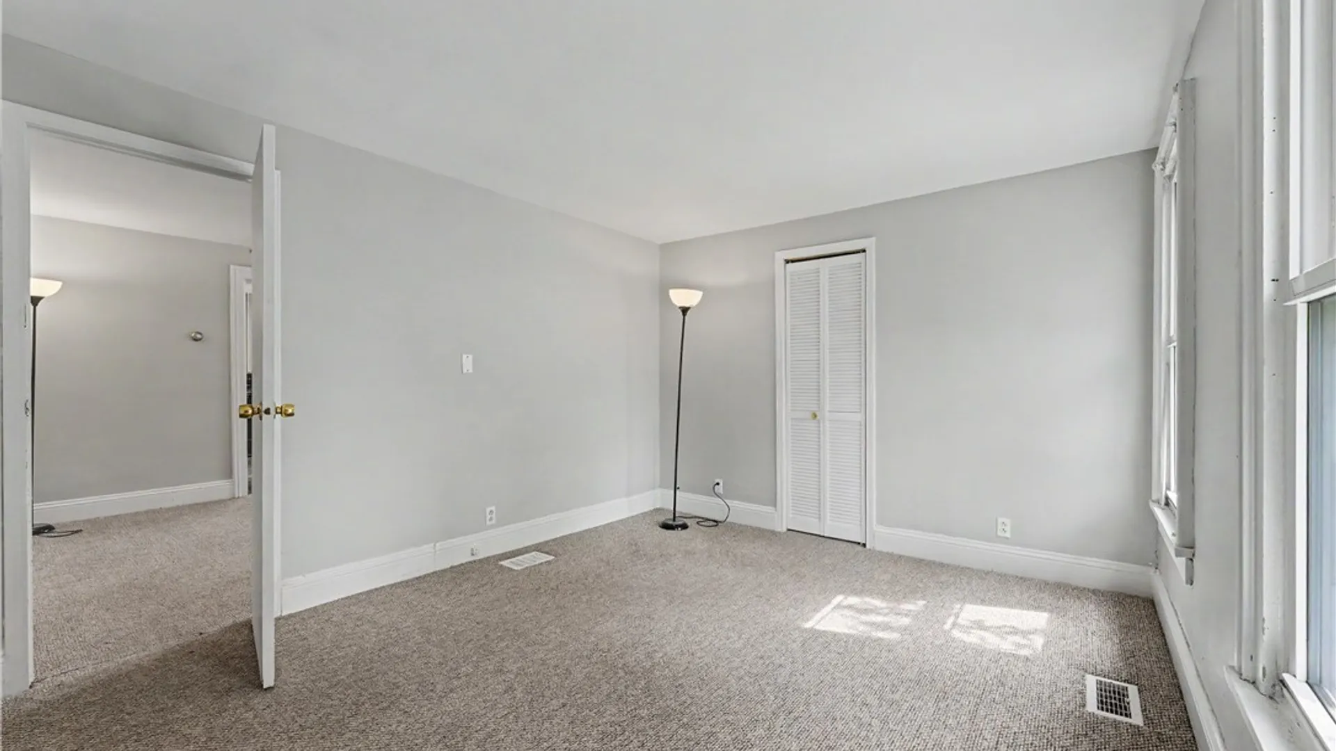 Property at 36 Temple Place, Aurora, NY 14052 18