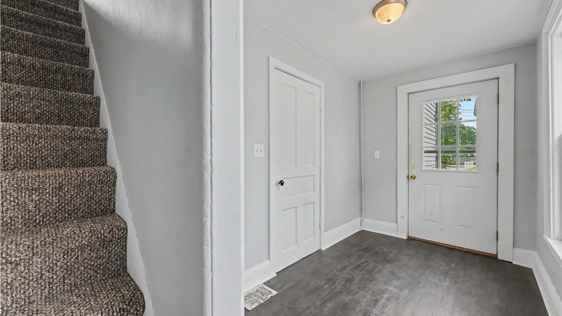 Property at 36 Temple Place, Aurora, NY 14052 7