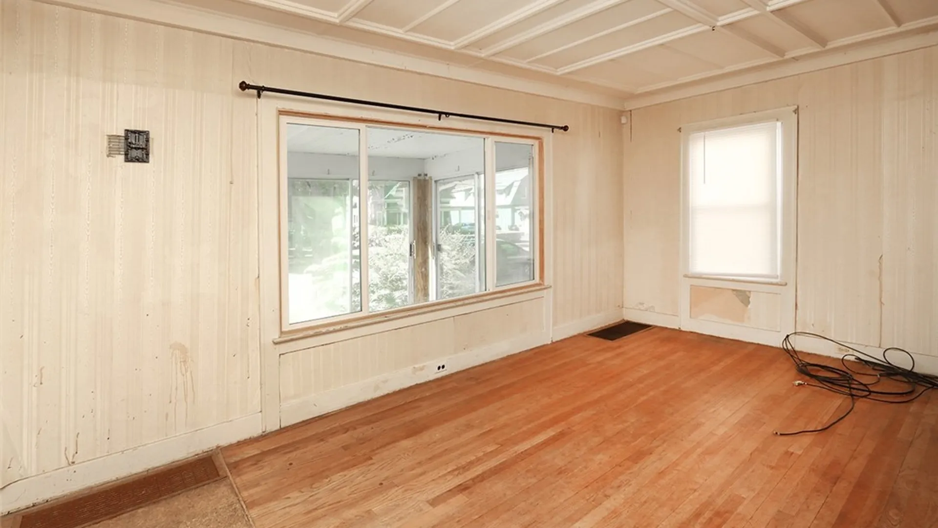 Property at 180 Chaffee Avenue, Syracuse, NY 13207 12