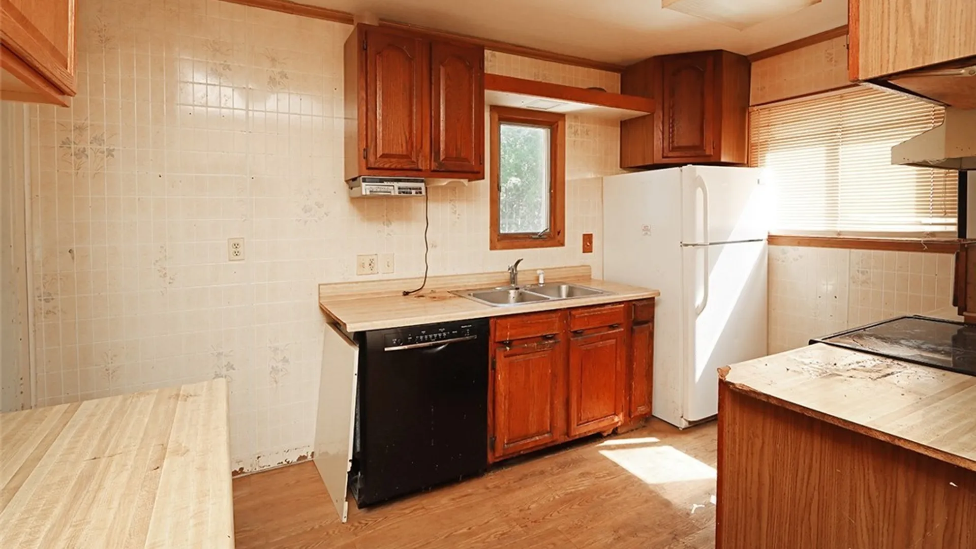 Property at 180 Chaffee Avenue, Syracuse, NY 13207 24