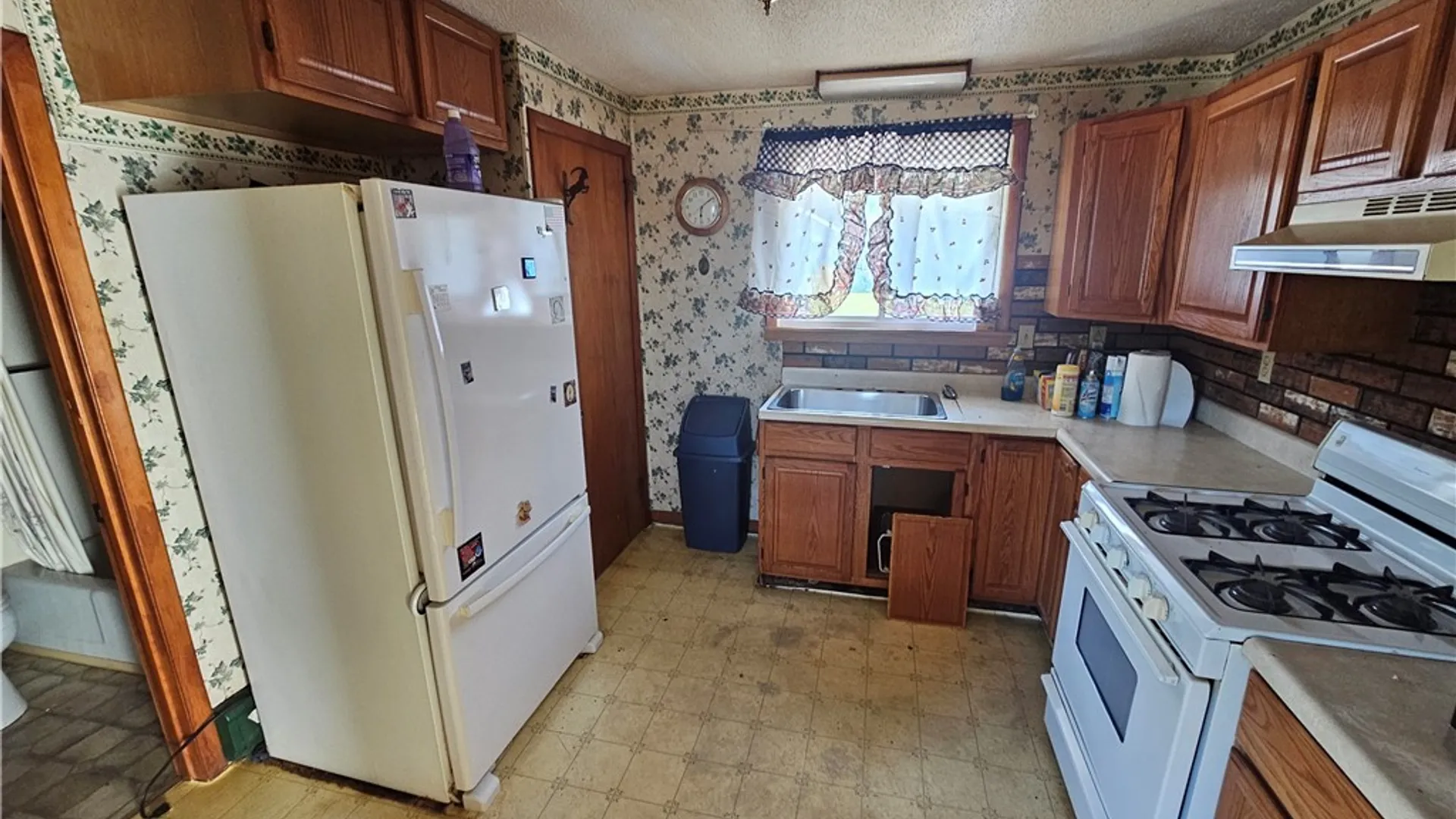Property at 272 Hamilton Avenue, Olean, NY 14760 16