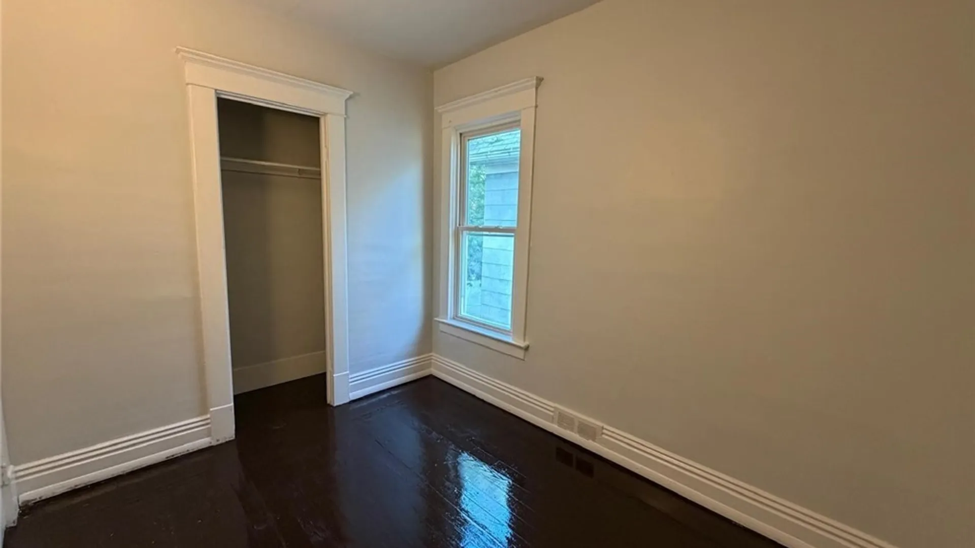 Property at 63 Hartman Place, Buffalo, NY 14207 15