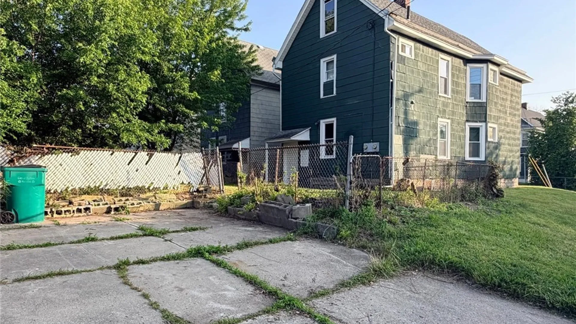 Property at 63 Hartman Place, Buffalo, NY 14207 38