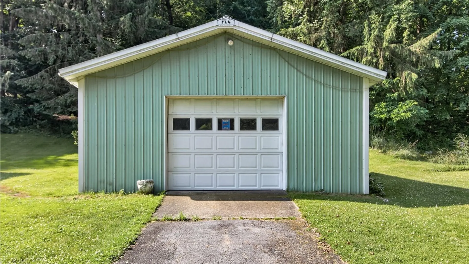 Property at 11 Van Marters Ln, Lyons, NY 14489 9