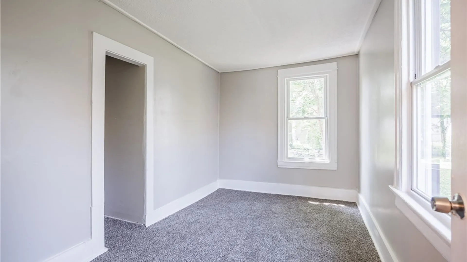 Property at 219 Dr Samuel Mccree, Rochester, NY 14611 16