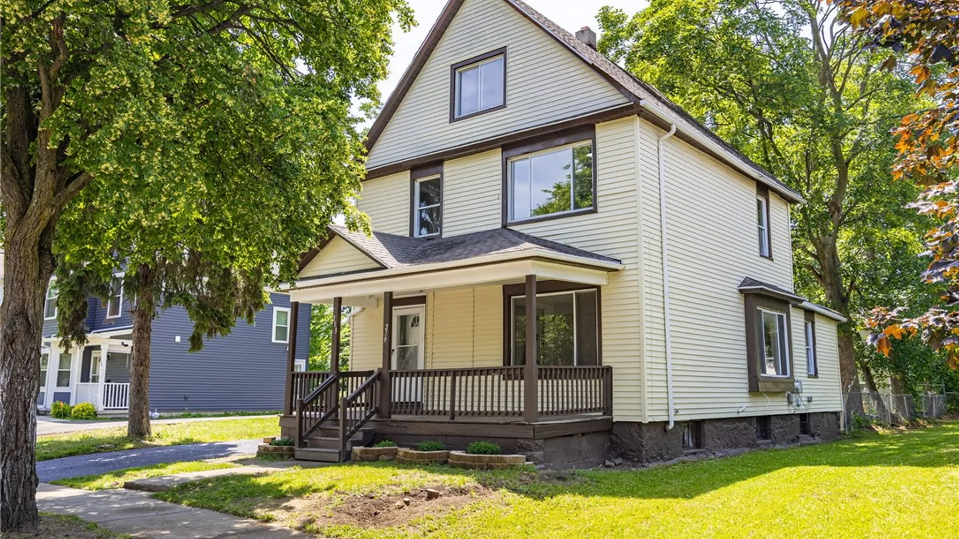 Property at 219 Dr Samuel Mccree, Rochester, NY 14611 3