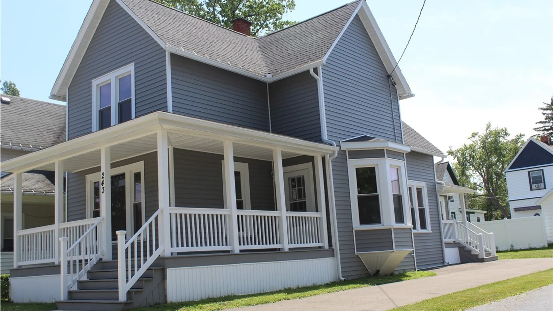Property at 243 Lincoln Avenue, Dunkirk, NY 14048 3