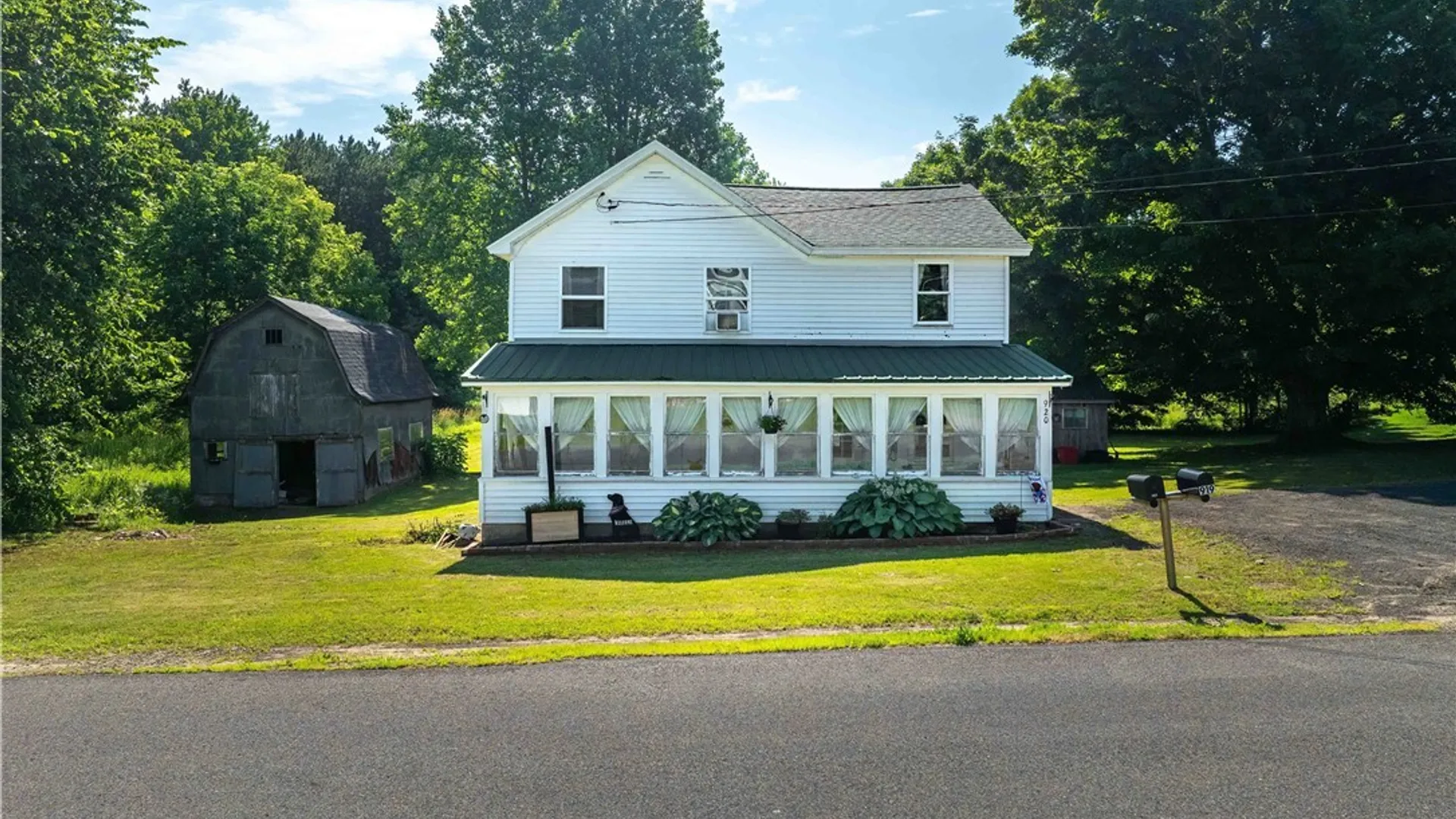 Property at 920 Silk Road, Volney, NY 13069 3