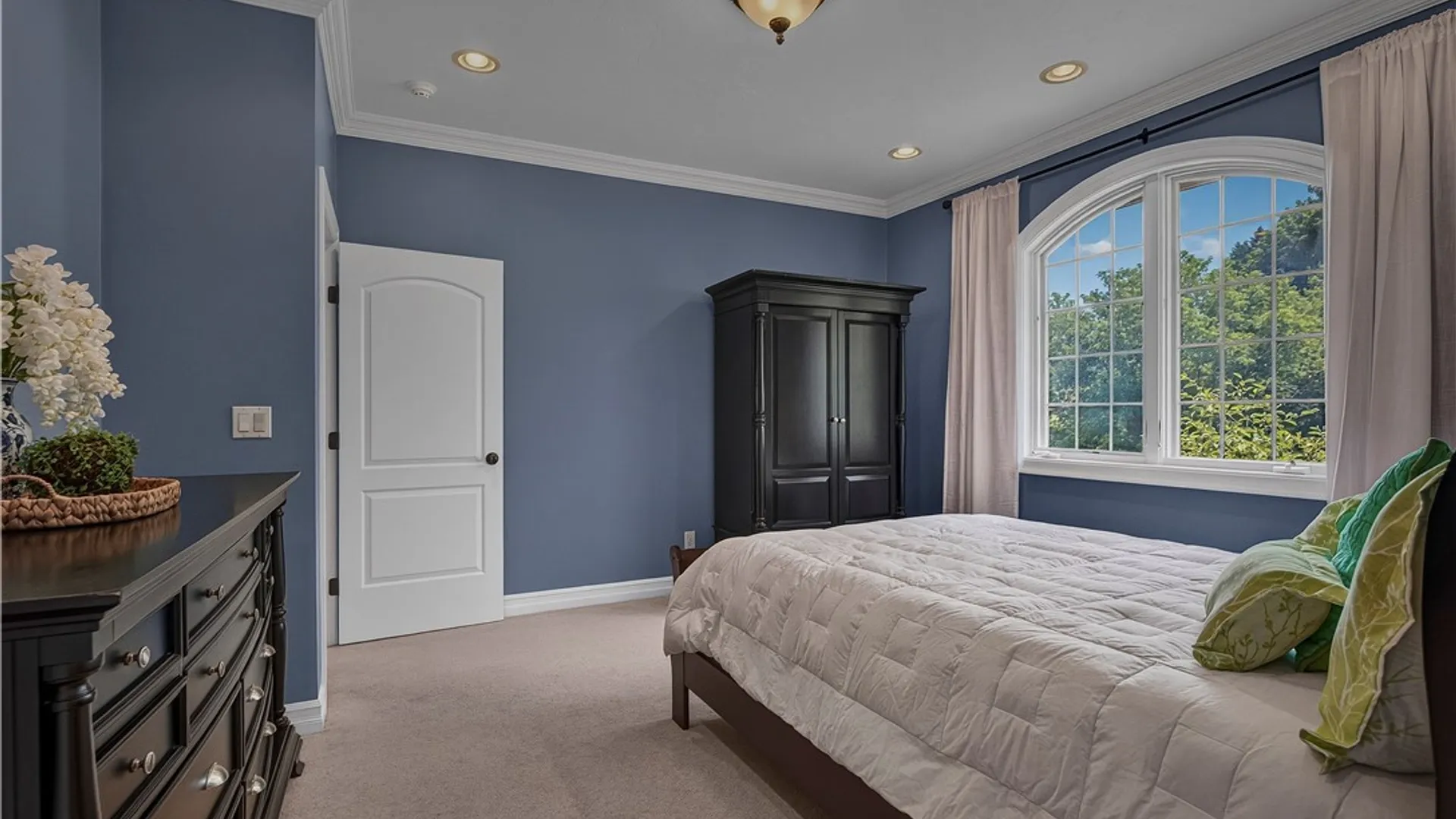 Property at 306 Georgetown Sq, Kirkland, NY 13323 42