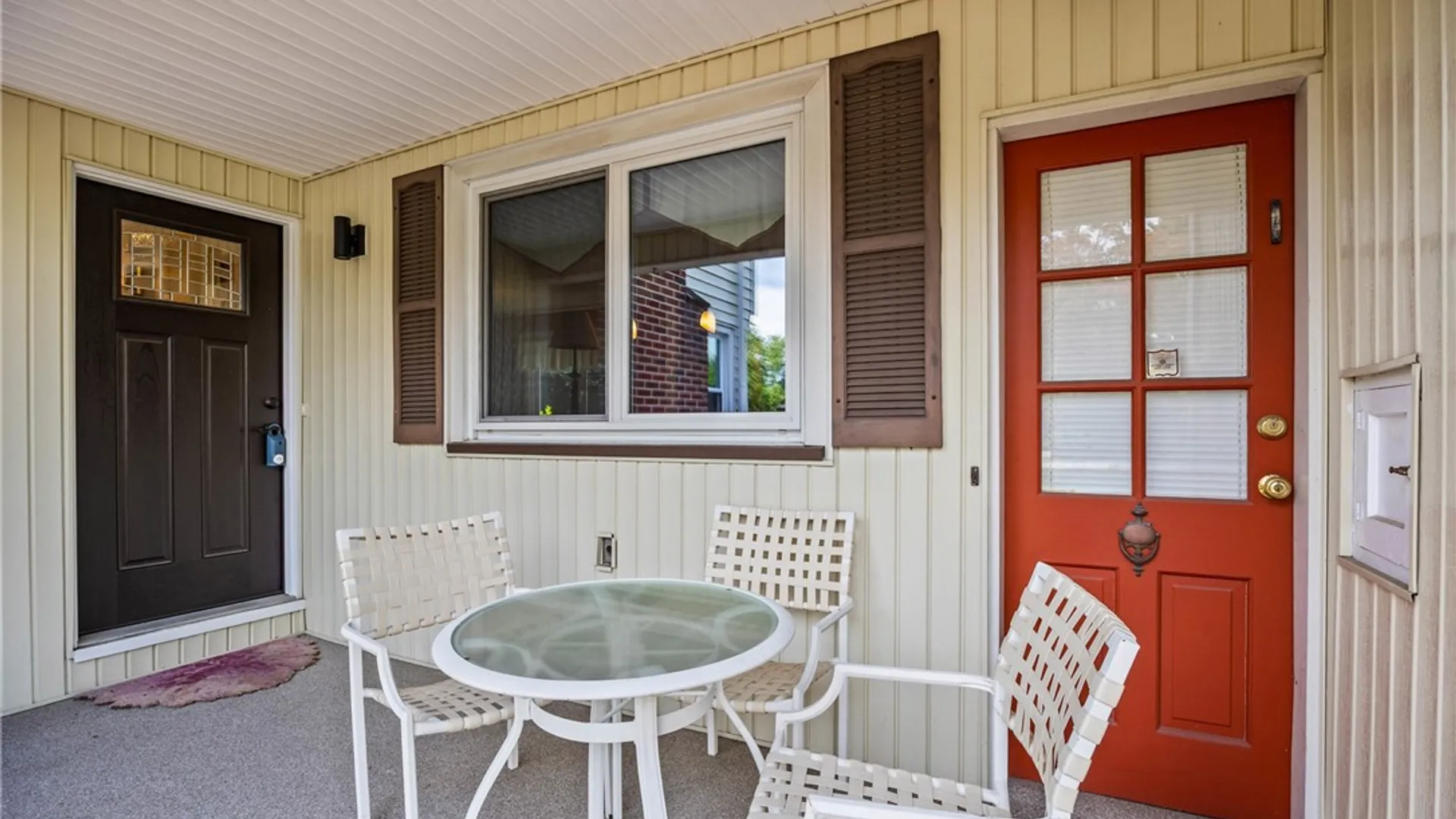 Property at 159 Ledgerock Lane, Brighton, NY 14618 4