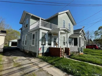 247 Clinton Street, Lockport City, NY 14094