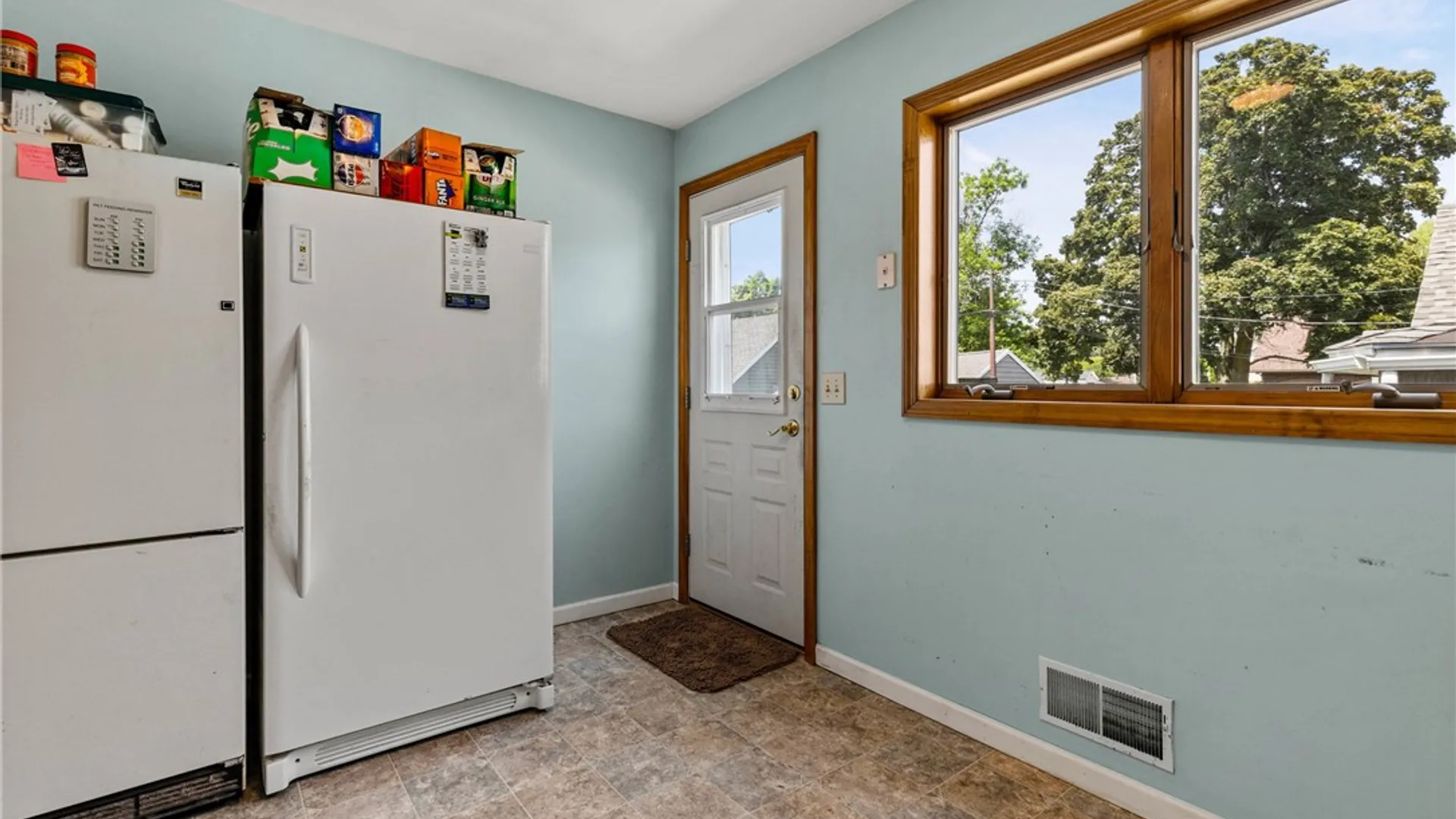 Property at 1792 Edgemere Drive, Greece, NY 14612 26