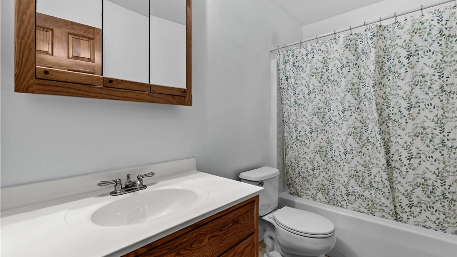Property at 1792 Edgemere Drive, Greece, NY 14612 38