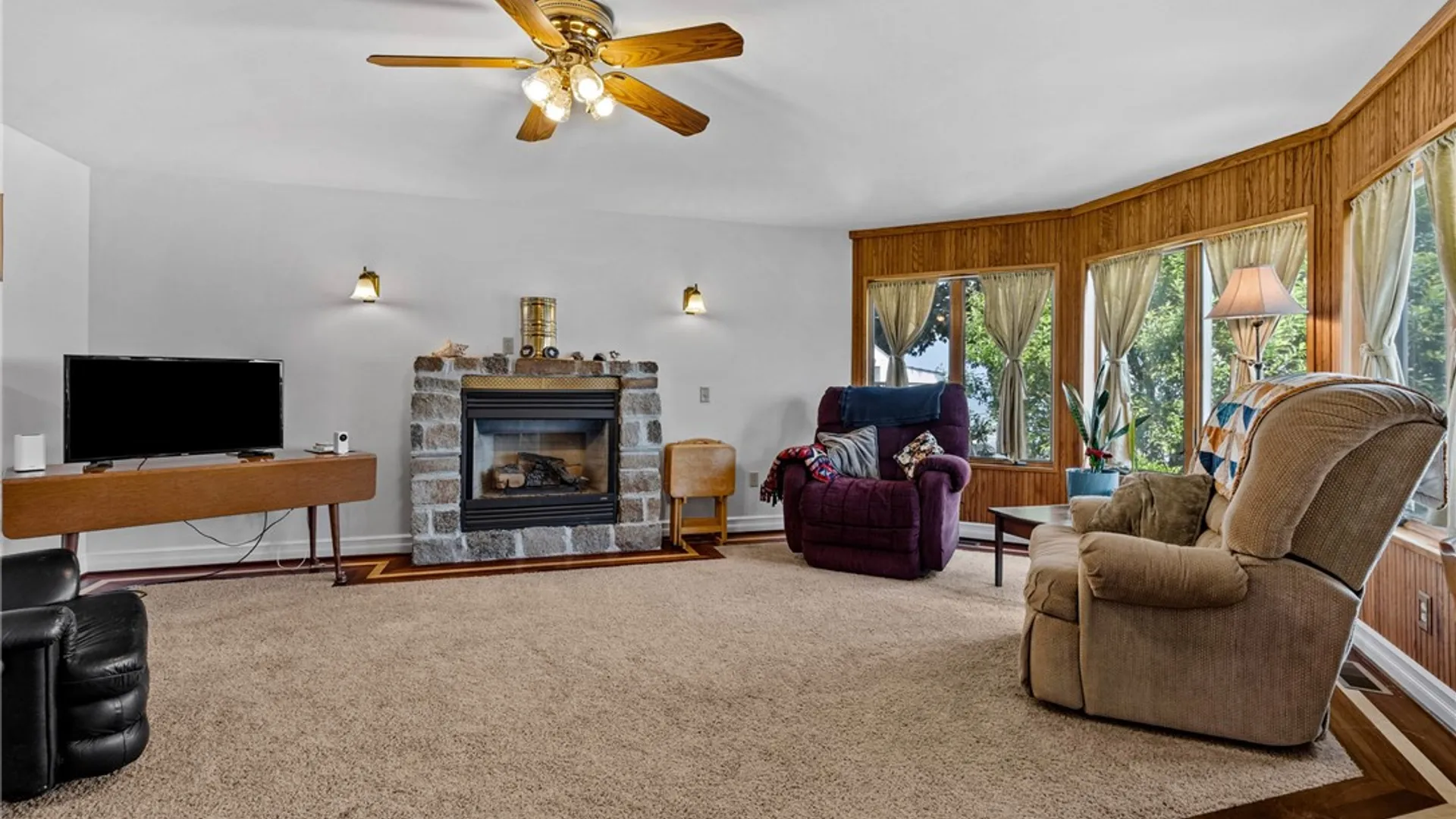 Property at 1792 Edgemere Drive, Greece, NY 14612 14