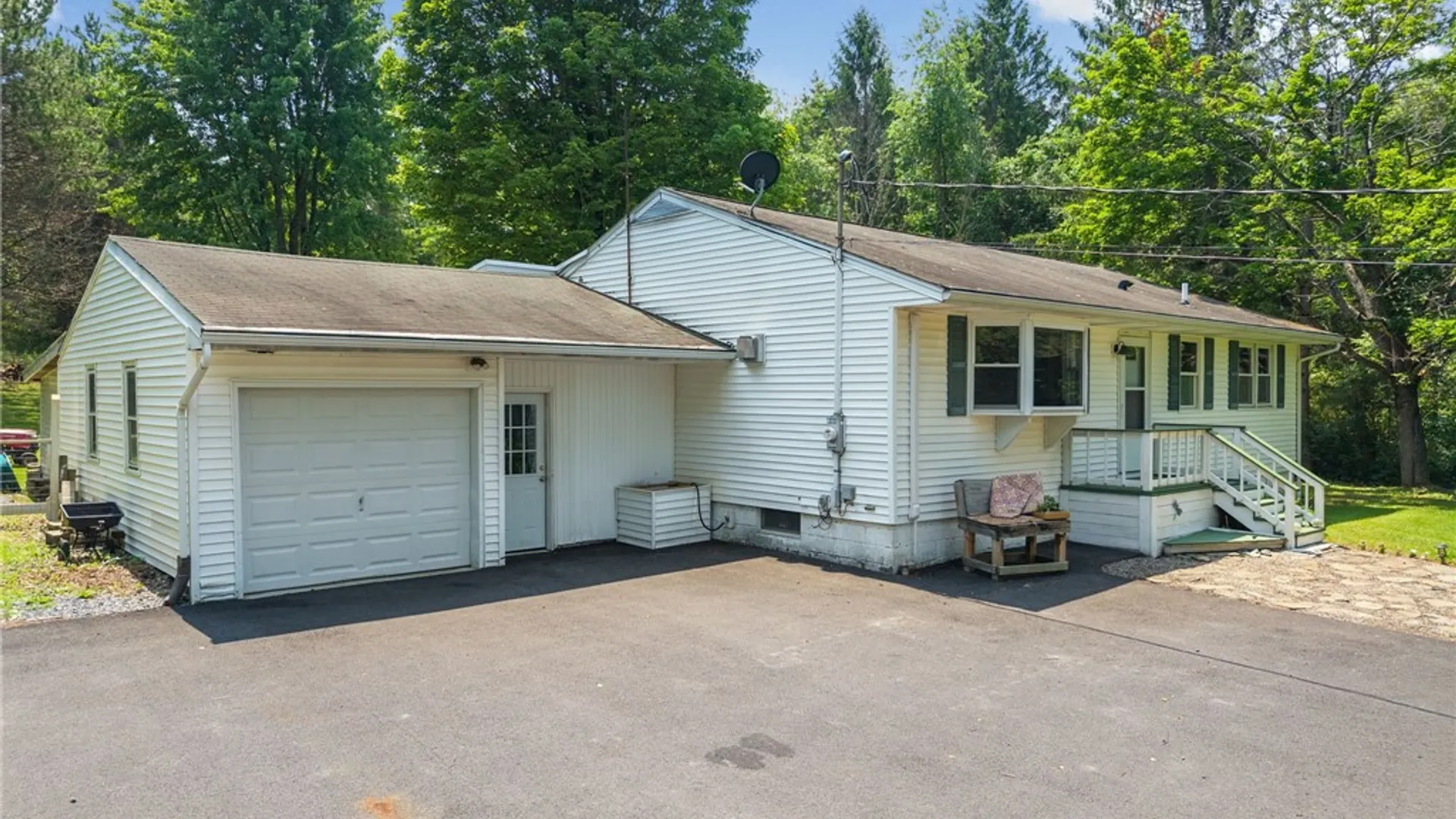 Property at 752 State Route 146, Wright, NY 12053 3