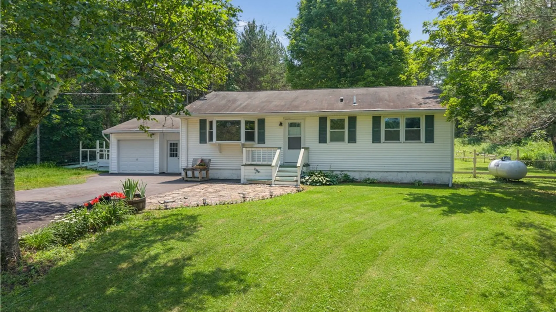 Property at 752 State Route 146, Wright, NY 12053 4